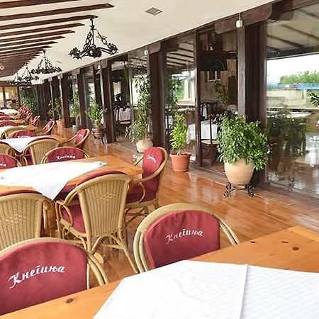 Čačak Motel Kneginja מראה חיצוני תמונה