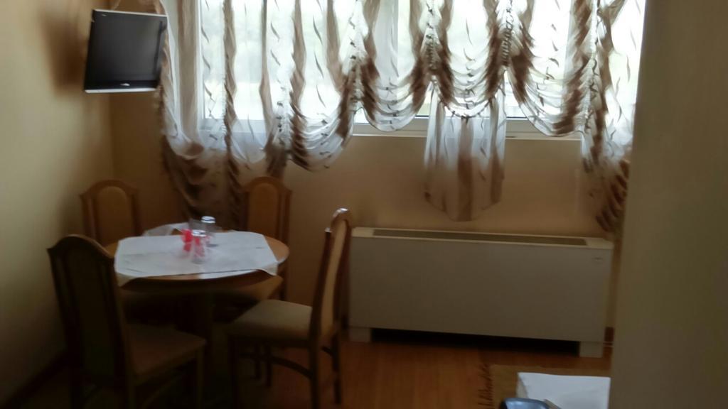 Čačak Motel Kneginja חדר תמונה